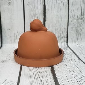 PIC Terra Cotta Garlic Keeper Covered Dome With Holes On Side